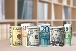 金价单日重挫4%,下探七周低位